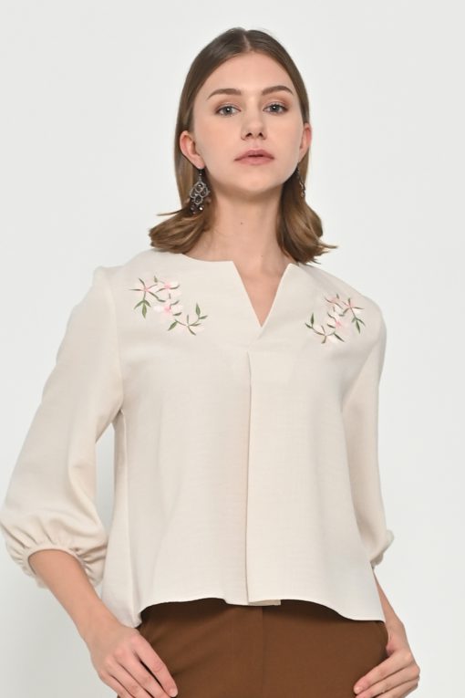 Neu'Mor Floral Whisper Top - A837 Cream